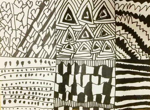 少儿书画作品《美丽的桌布/儿童书画作品《美丽的桌布》欣赏_中国